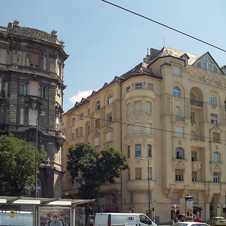 Flat With Unforgettable View Apartment Budapest Exterior photo
